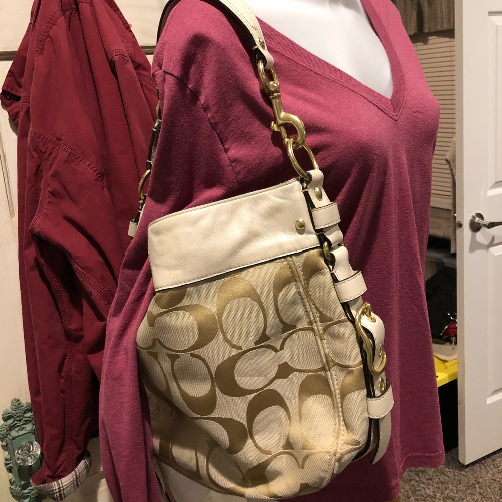 Authentic large Coach bag - Picture 7 of 8